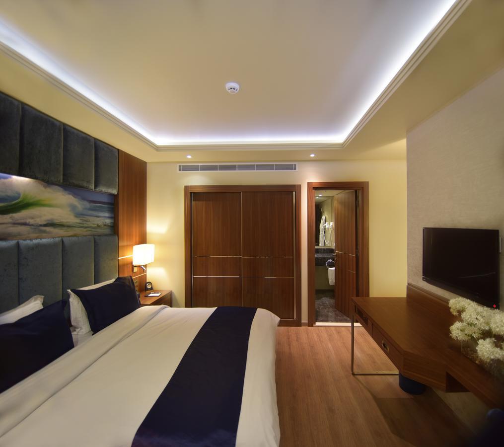 Gems Hotel Beirut Esterno foto